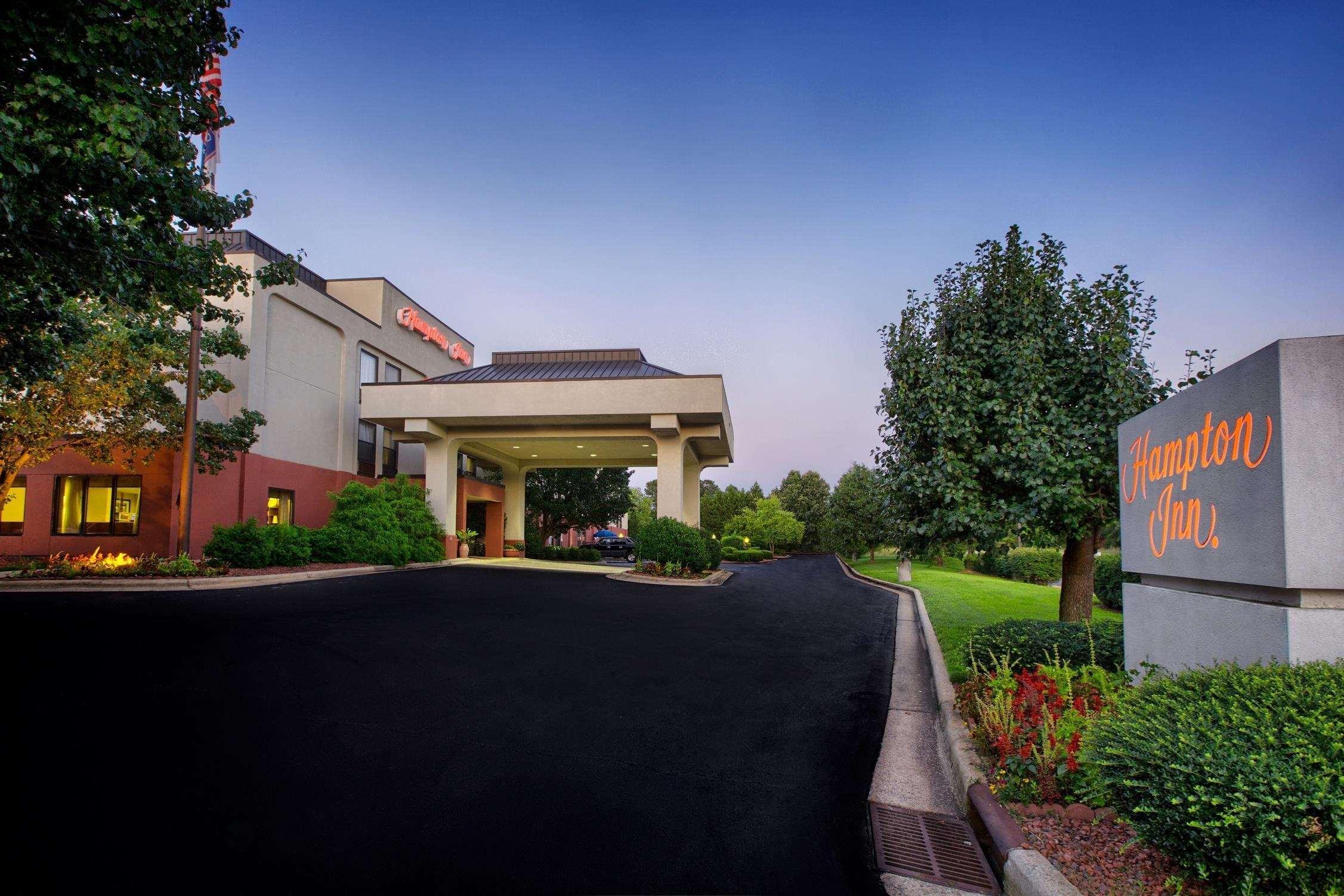 Hampton Inn Raleigh/Garner Exteriör bild