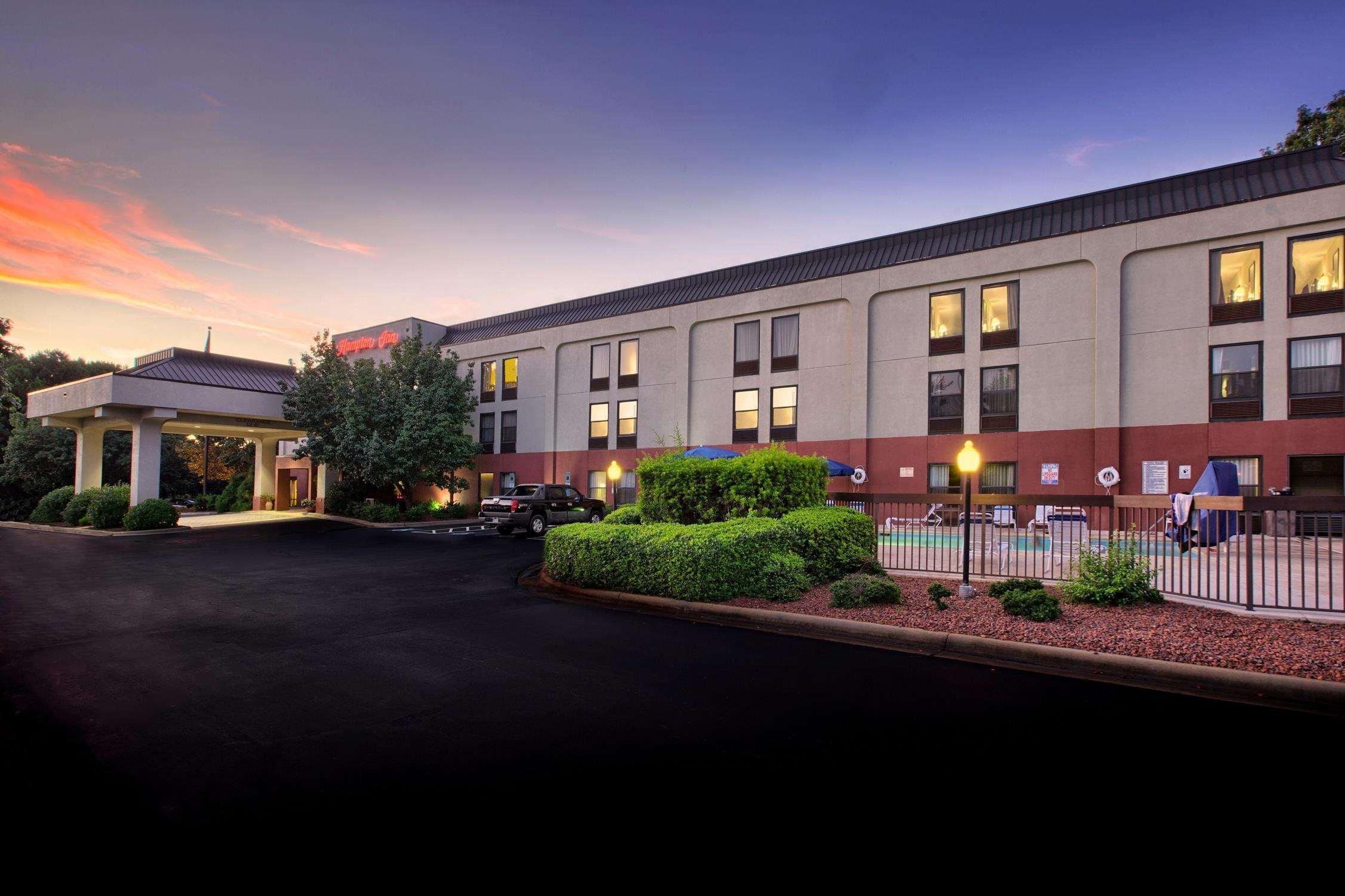 Hampton Inn Raleigh/Garner Exteriör bild